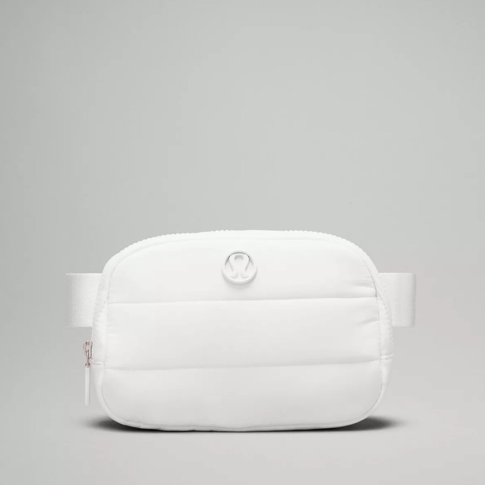 lululemon everywhere belt bag 🤍